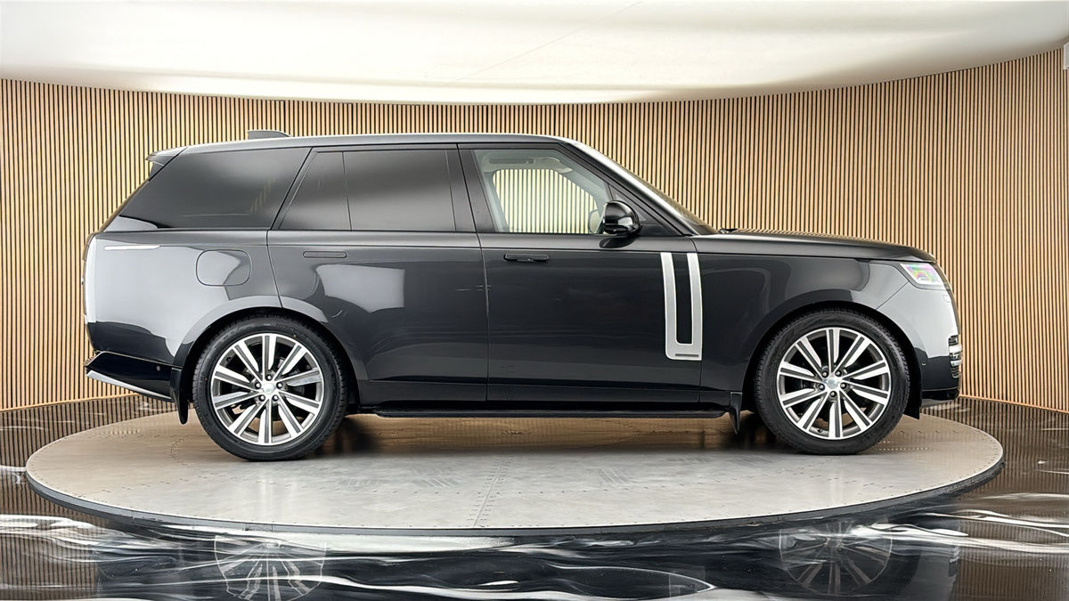 Land Rover Range Rover Image 16