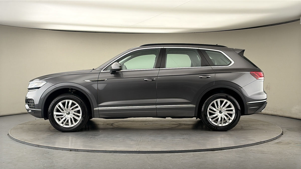 Volkswagen Touareg Image 15