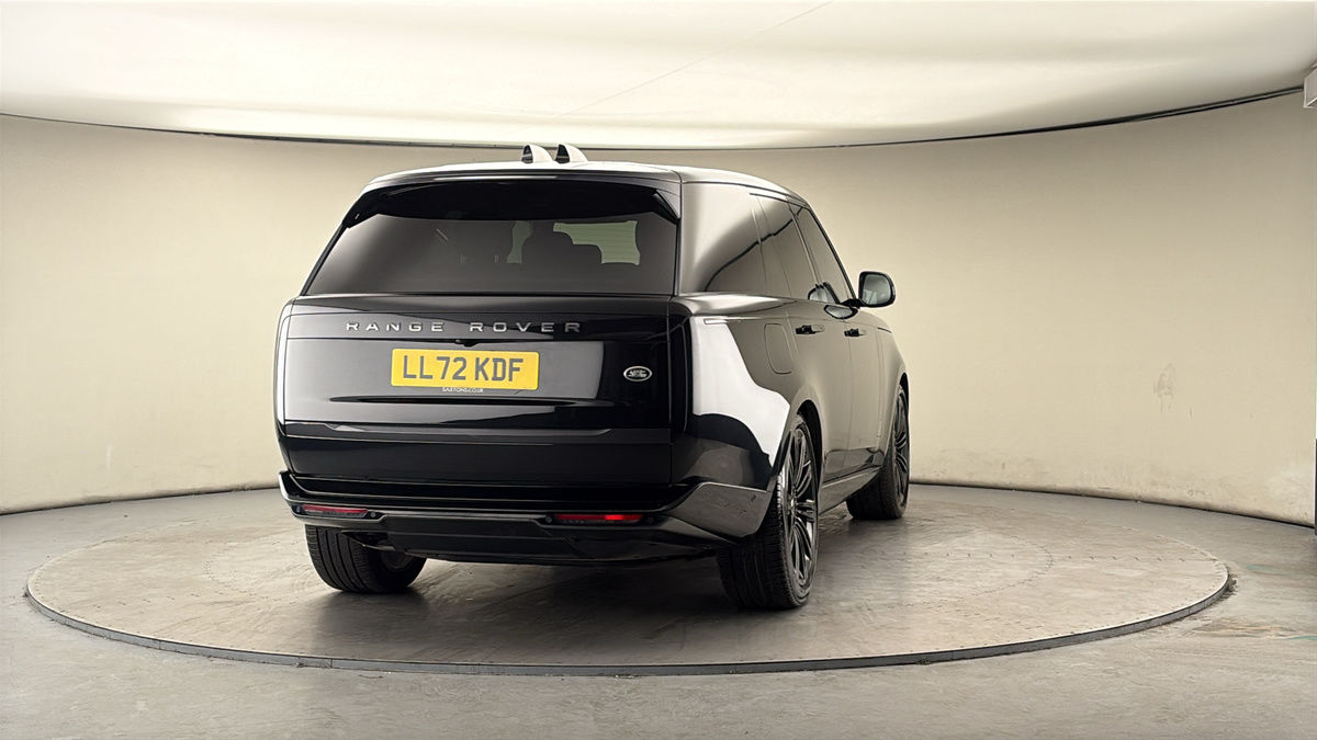 More views of Land Rover Range Rover