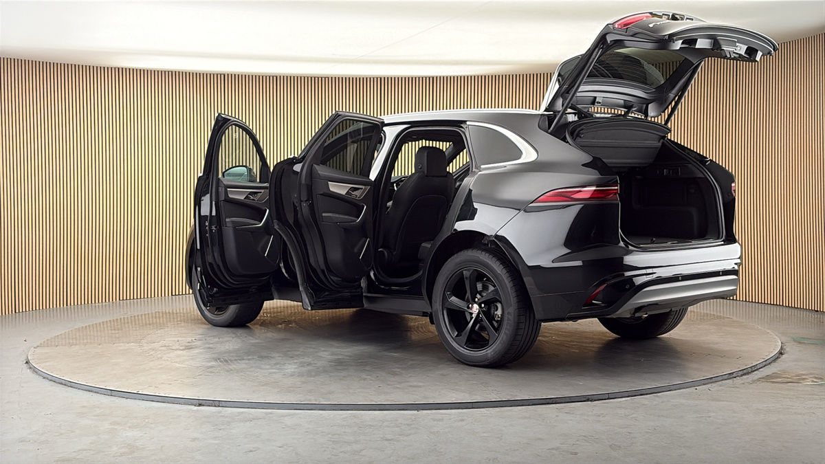More views of Jaguar F-PACE