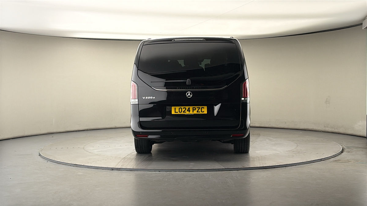 Mercedes-Benz V Class Image 4