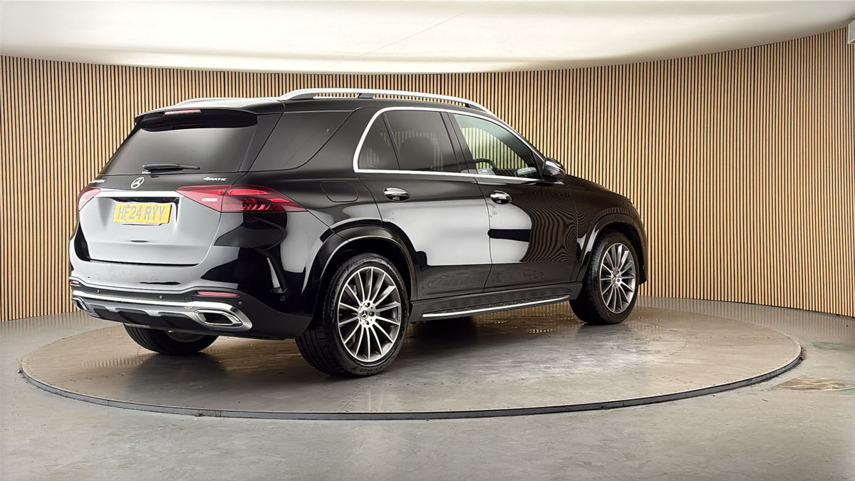Mercedes-Benz GLE Image 21