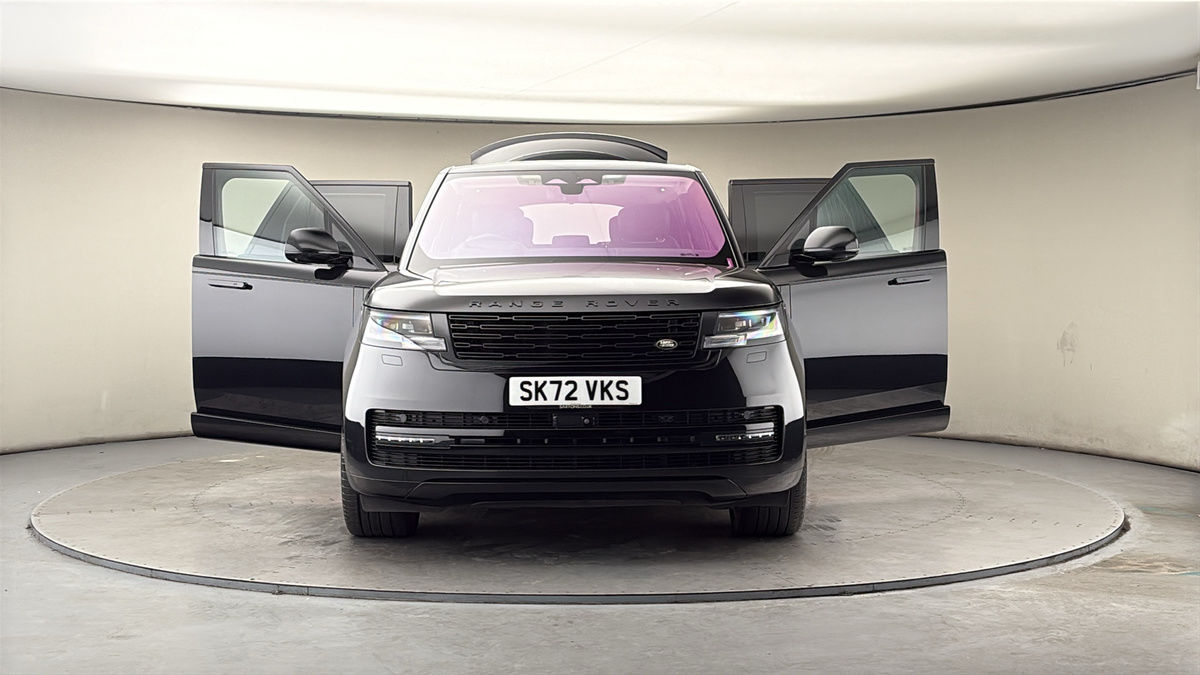 More views of Land Rover Range Rover