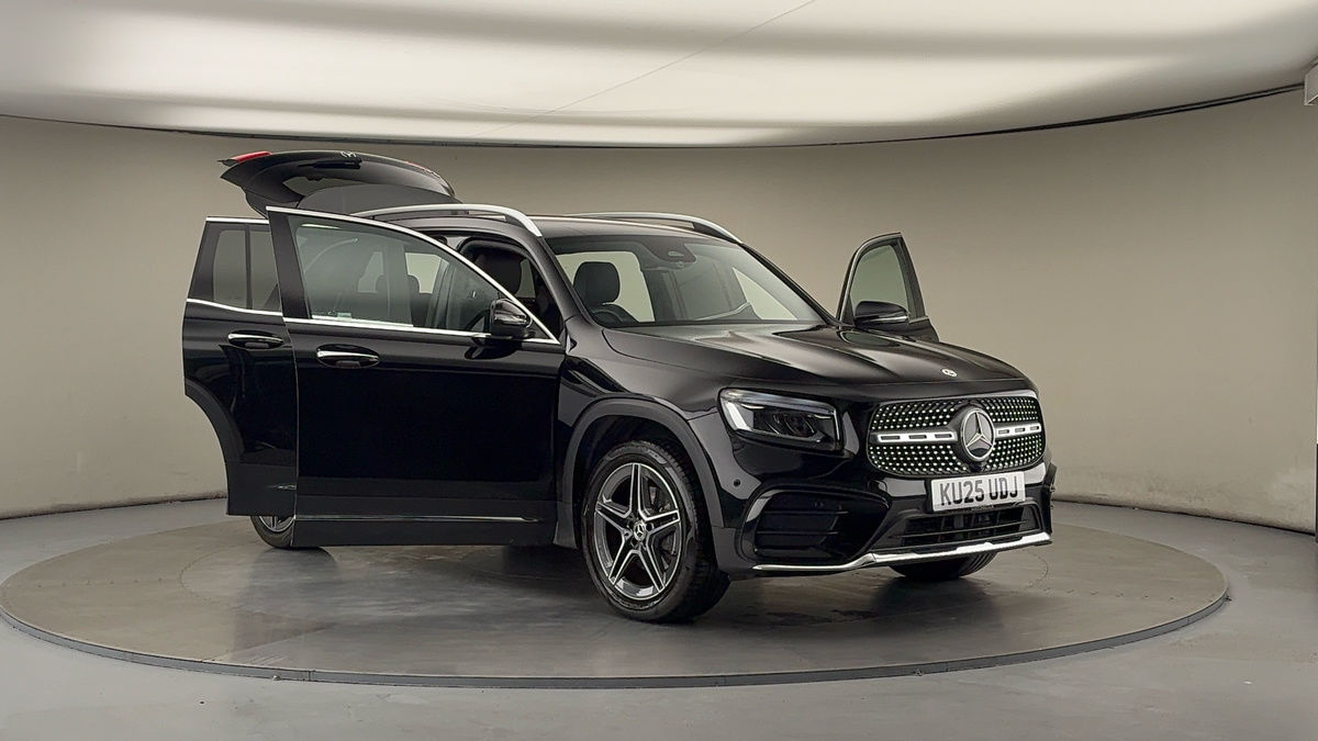 More views of Mercedes-Benz GLB