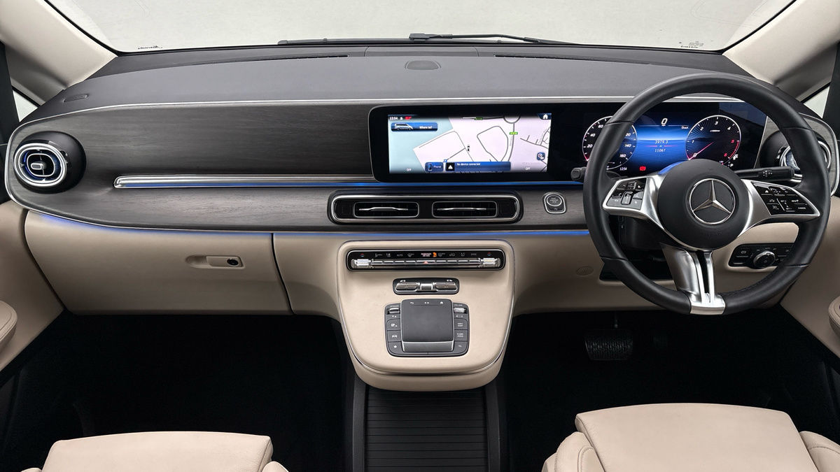 Mercedes-Benz V Class Image 12