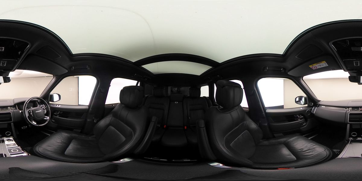 More views of Land Rover Range Rover