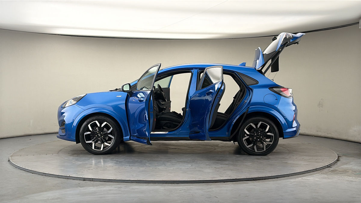 More views of Ford Puma