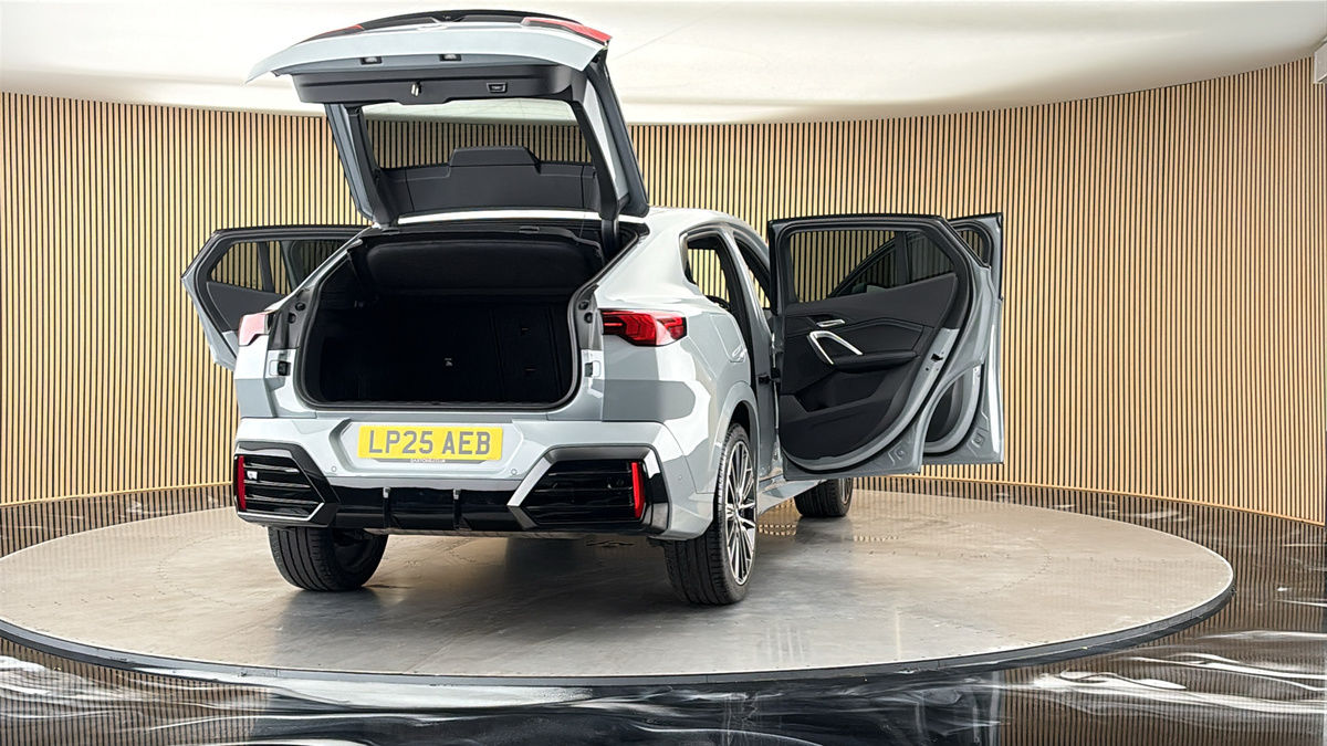 More views of BMW X2