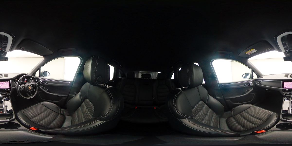 More views of Porsche Macan