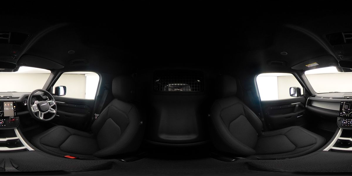 More views of Land Rover Defender 110