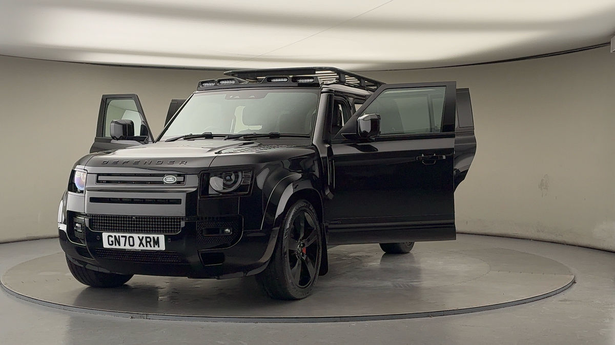 More views of Land Rover Defender 110