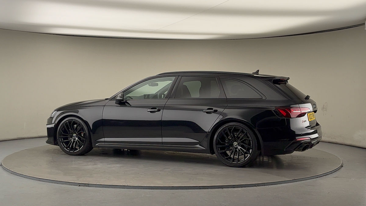 More views of Audi RS4 Avant