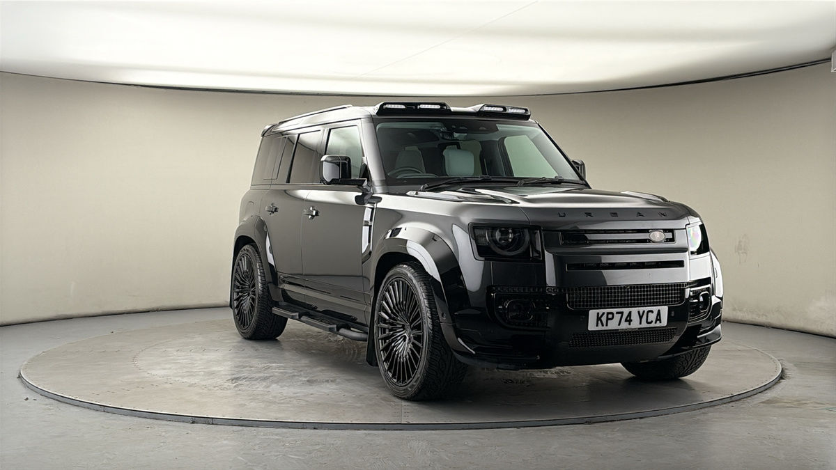 More views of Land Rover Defender 110