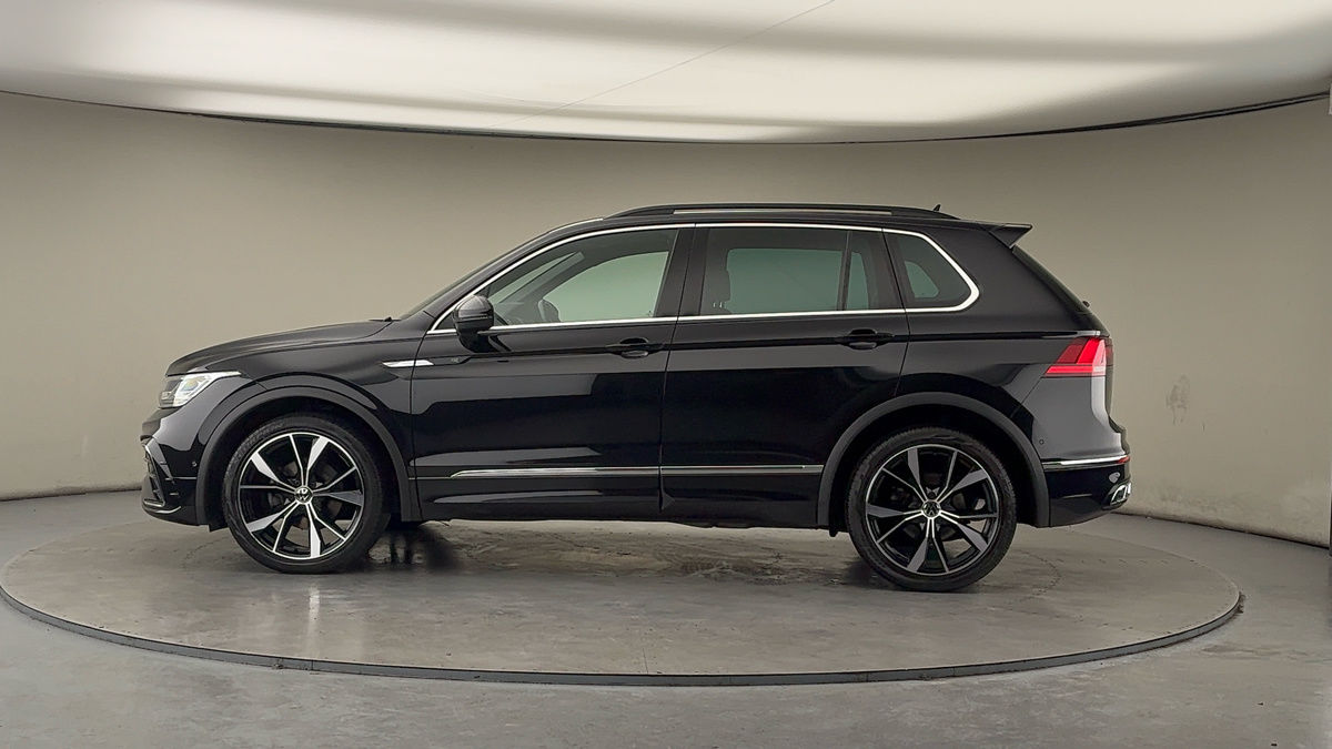 More views of Volkswagen Tiguan