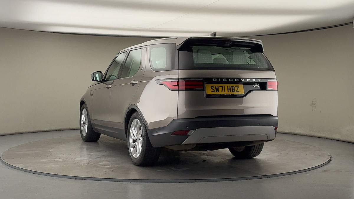 More views of Land Rover Discovery