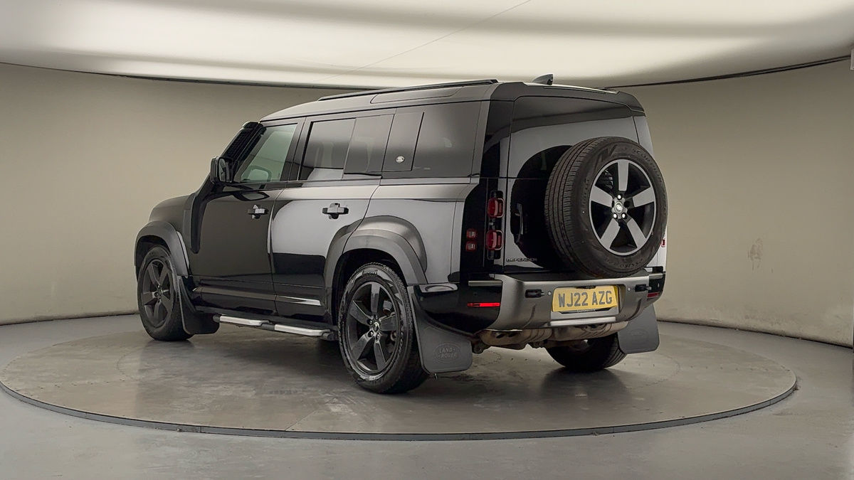 Land Rover Defender 110 Image 2