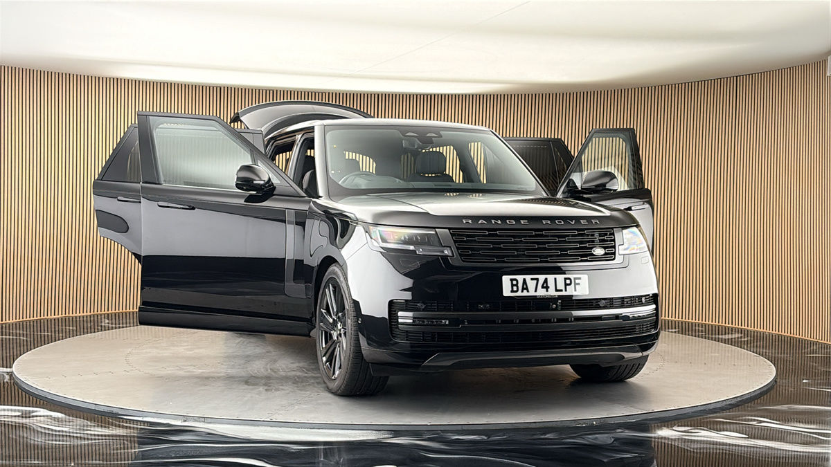 More views of Land Rover Range Rover