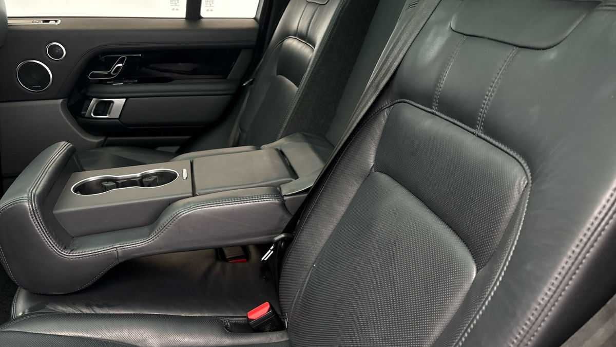 Land Rover Range Rover Image 9