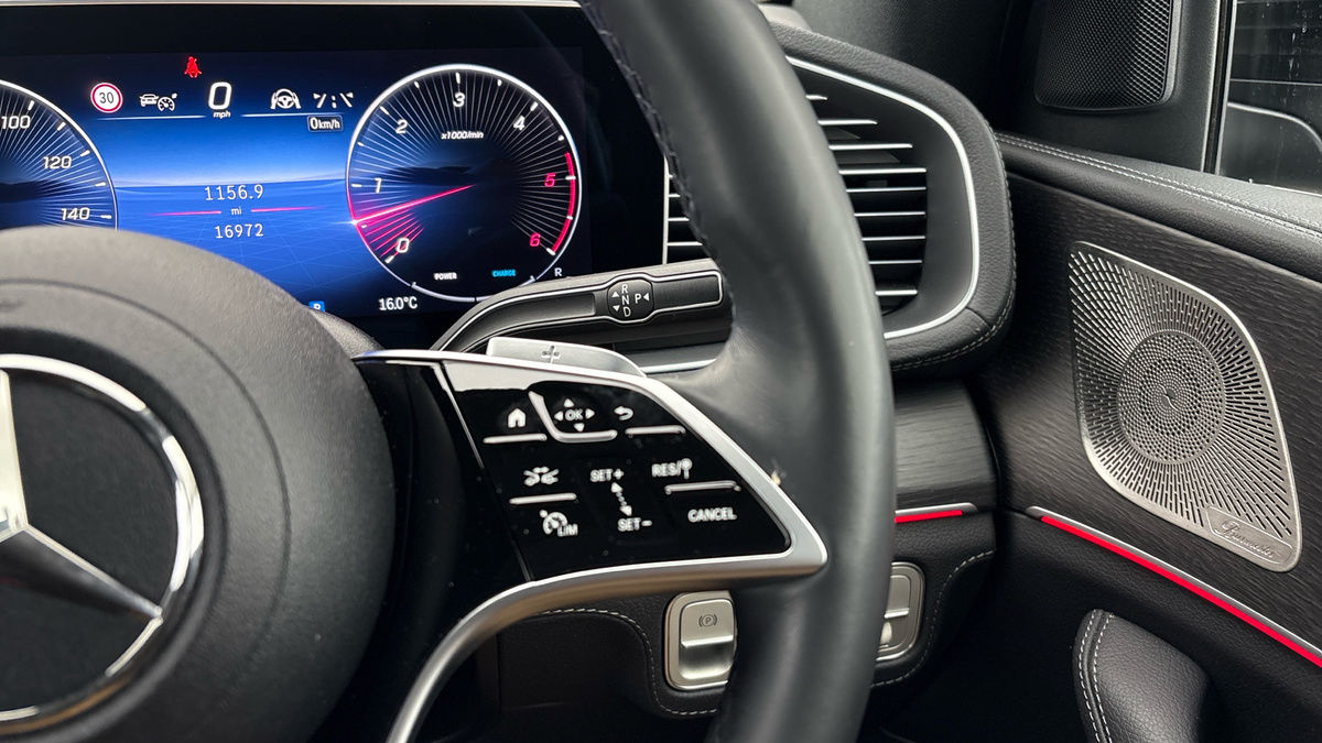 Mercedes-Benz GLE Image 14