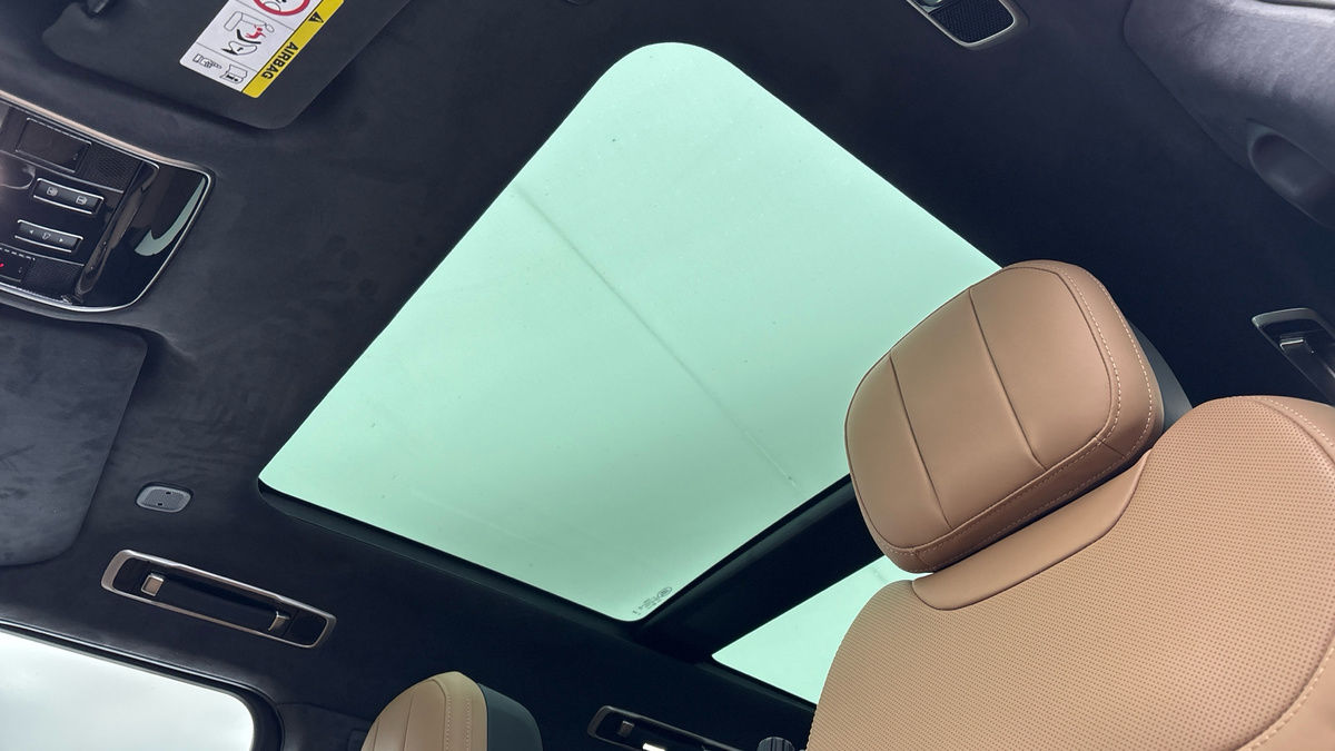 Land Rover Range Rover Sport Image 6