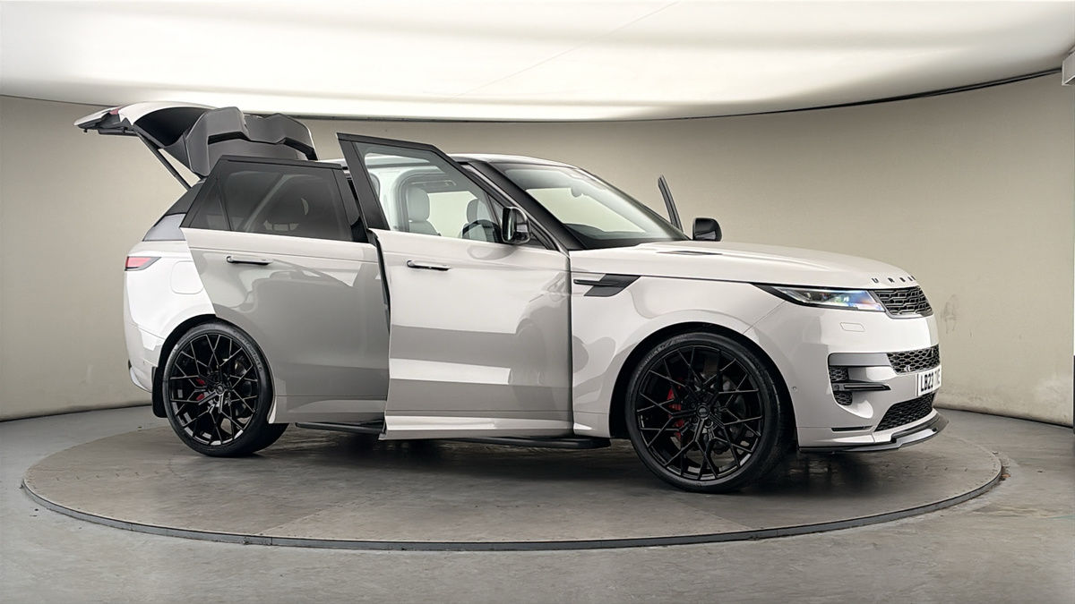 More views of Land Rover Range Rover Sport