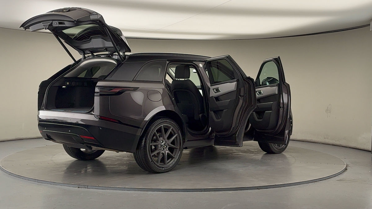 More views of Land Rover Range Rover Velar