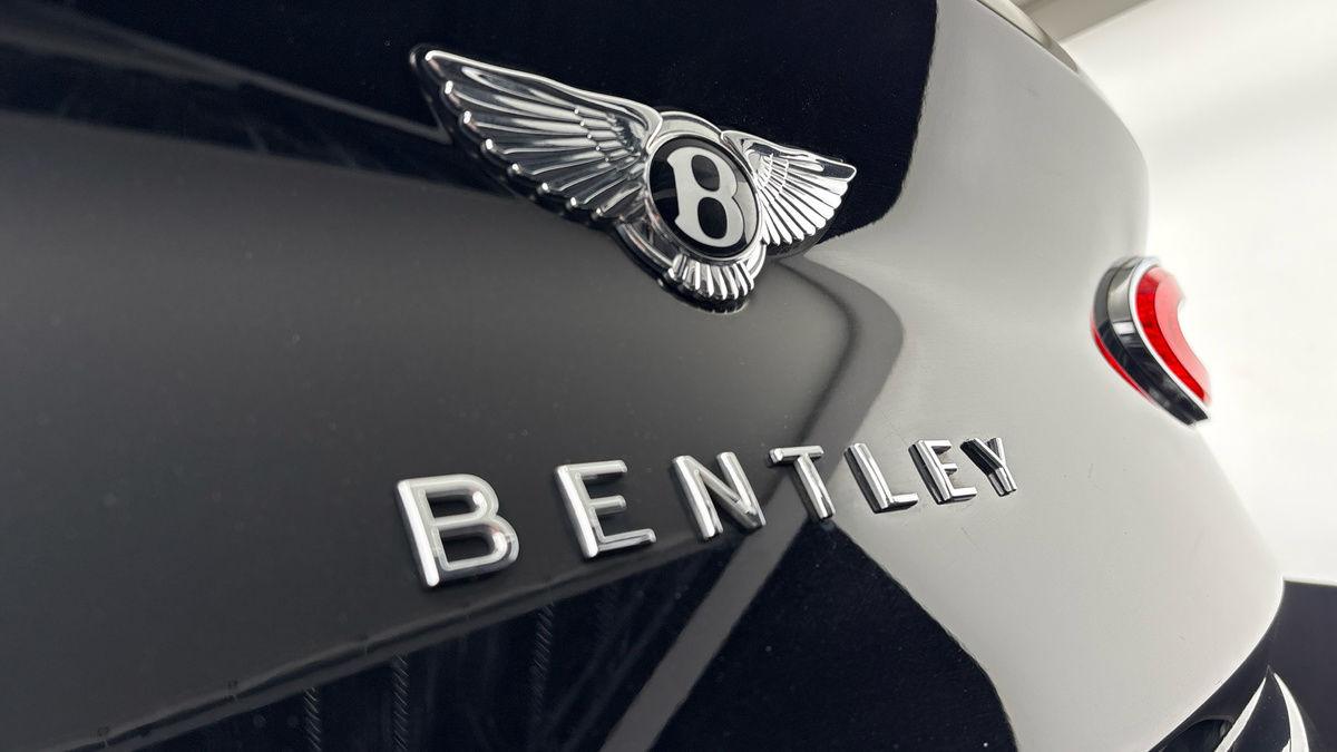 Bentley Bentayga Image 47
