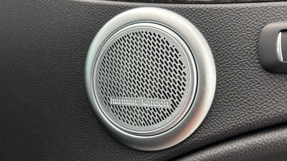 Alfa Romeo Stelvio Image 6