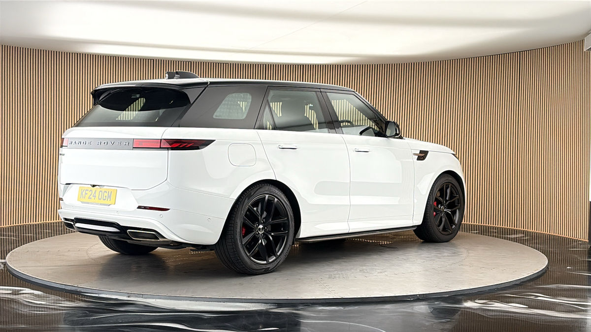 Land Rover Range Rover Sport Image 21
