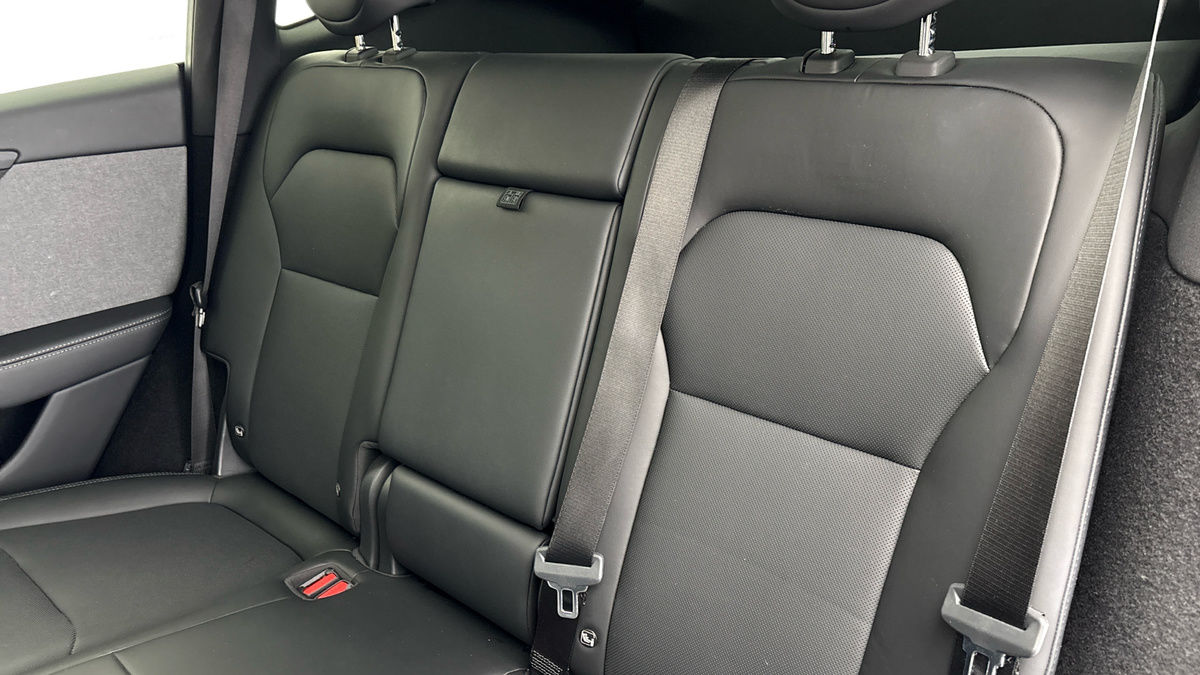 Tesla Model Y Image 8
