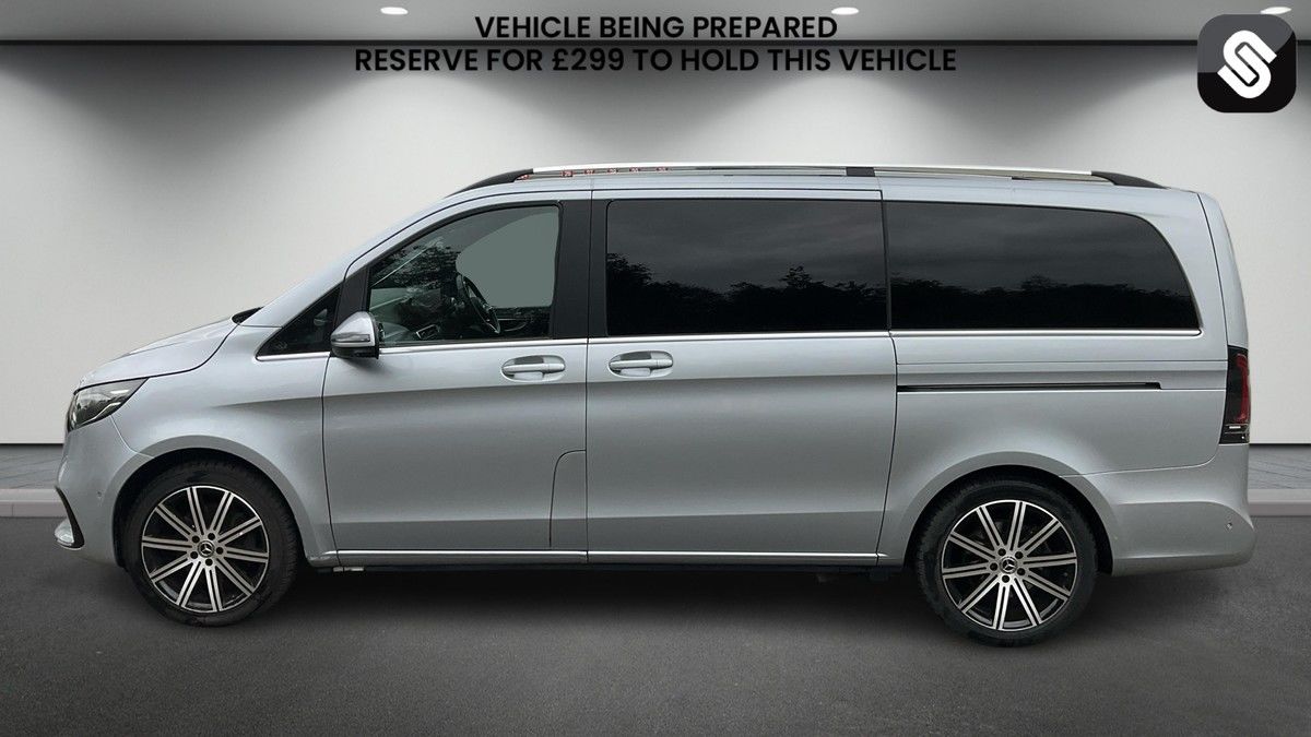 Mercedes-Benz V Class Image 6