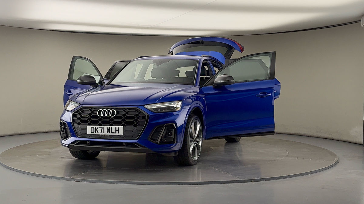 More views of Audi Q5