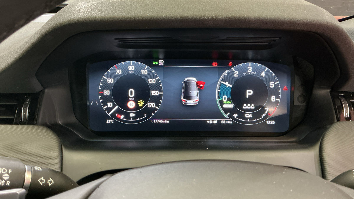 Land Rover Discovery Sport Image 10