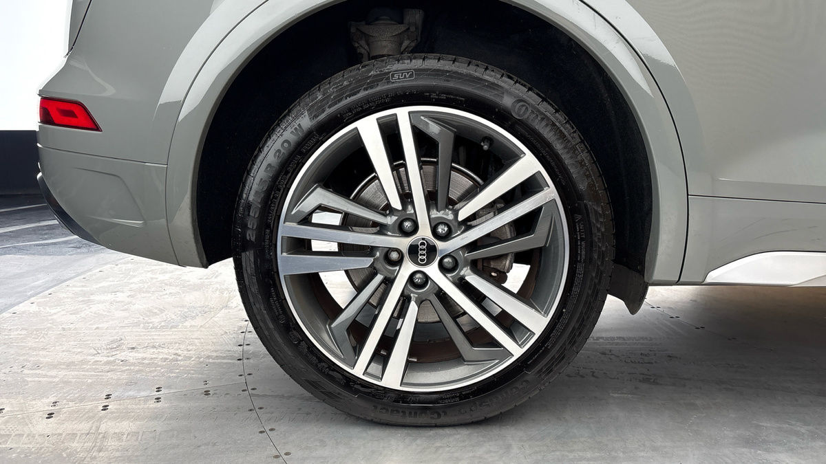 Audi Q5 Image 10