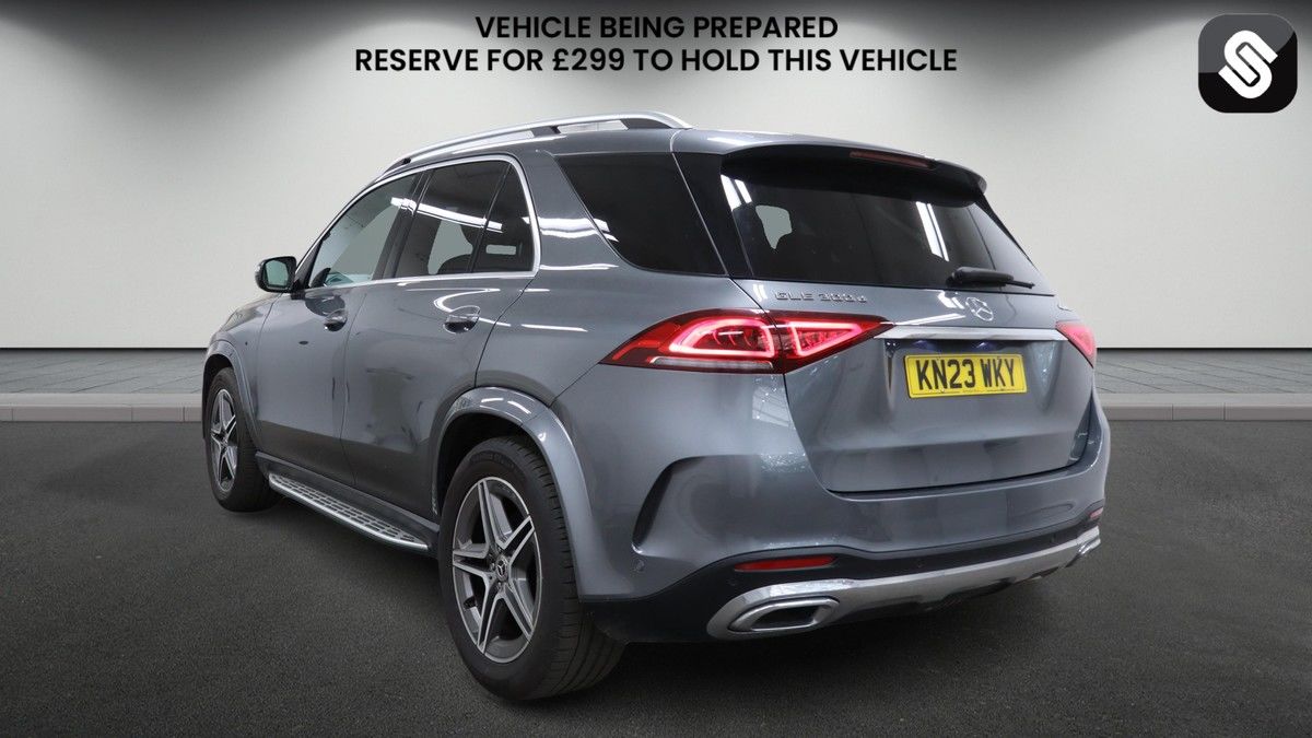 Mercedes-Benz GLE Image 3
