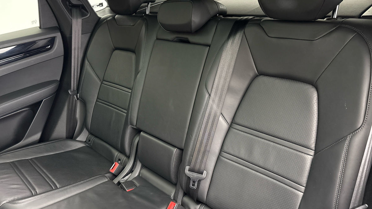  Image 8