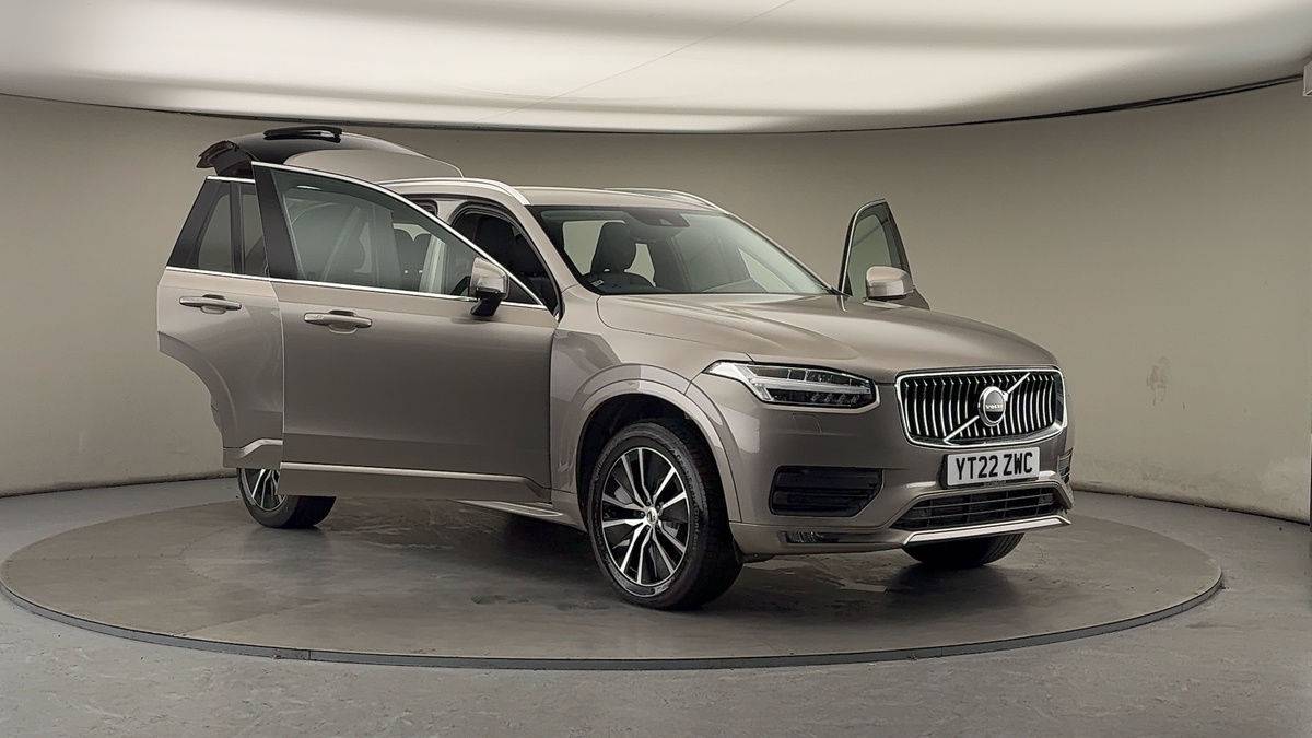 More views of Volvo XC90