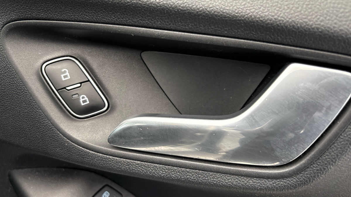 Ford Puma Image 26