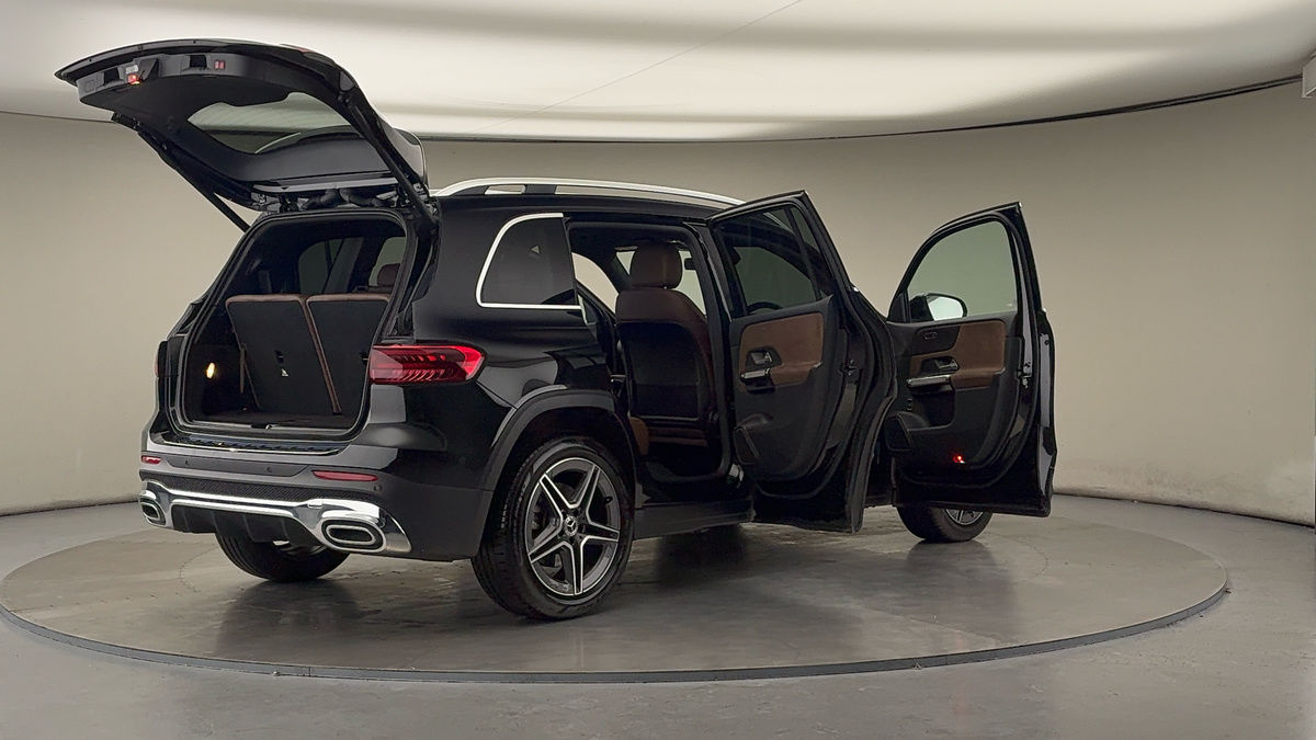 More views of Mercedes-Benz GLB