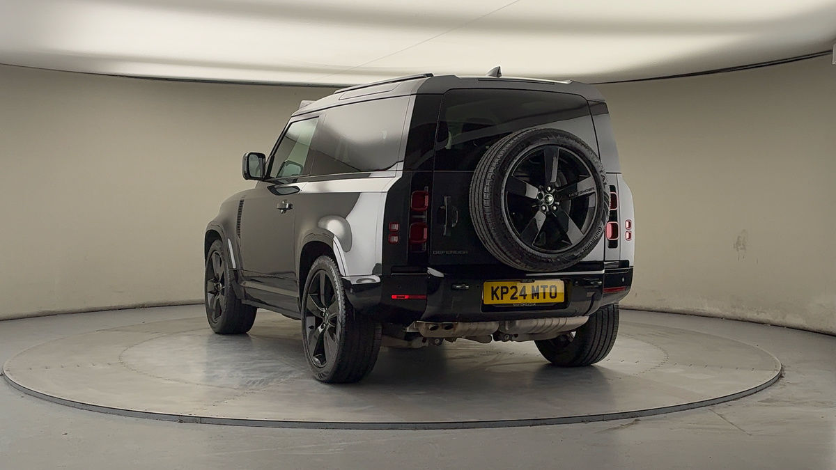 More views of Land Rover Defender 90