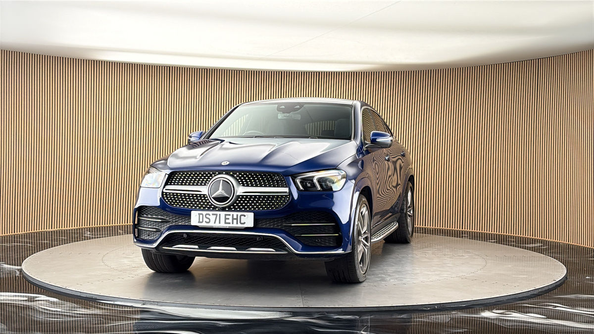 More views of Mercedes-Benz GLE