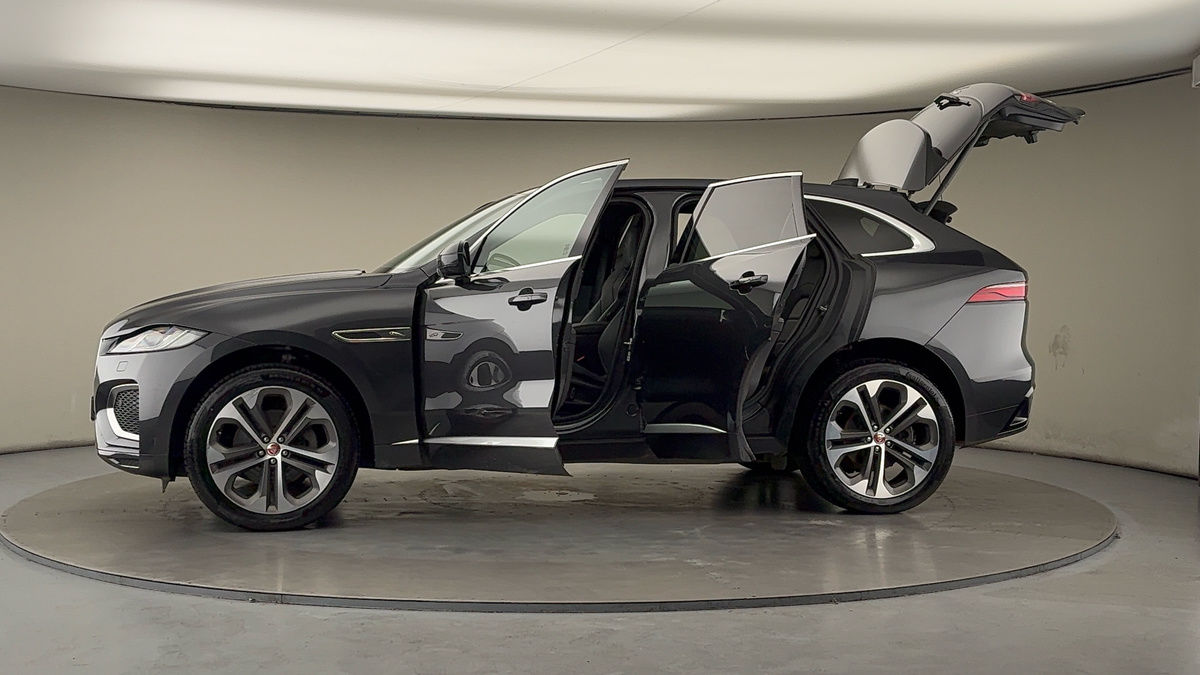 More views of Jaguar F-PACE