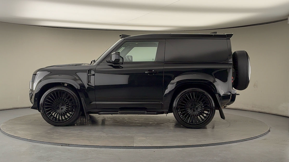 More views of Land Rover Defender 90