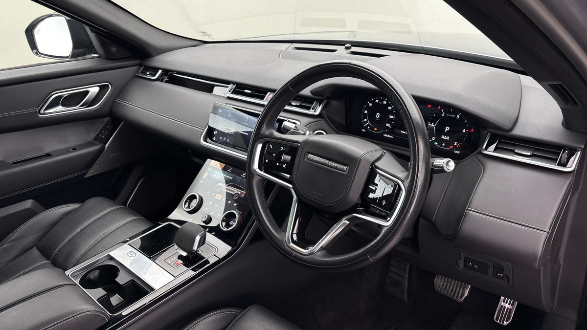 Land Rover Range Rover Velar Image 5