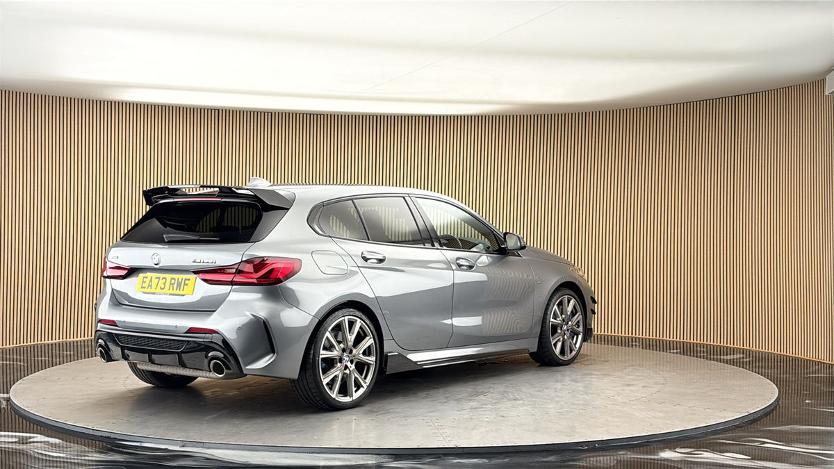 BMW 1 Series Image 21