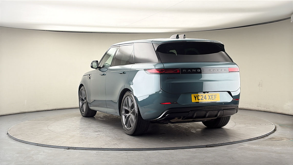 More views of Land Rover Range Rover Sport