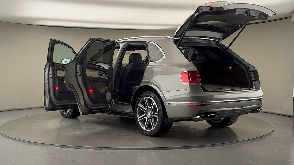 More views of Bentley Bentayga