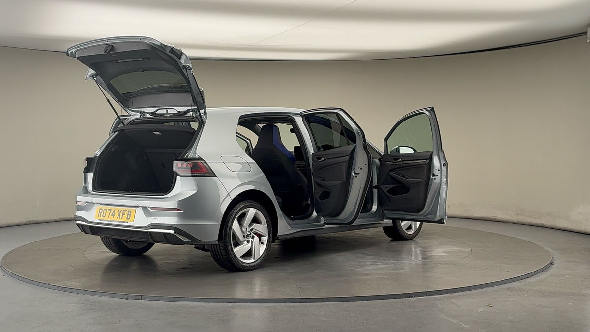 More views of Volkswagen Golf