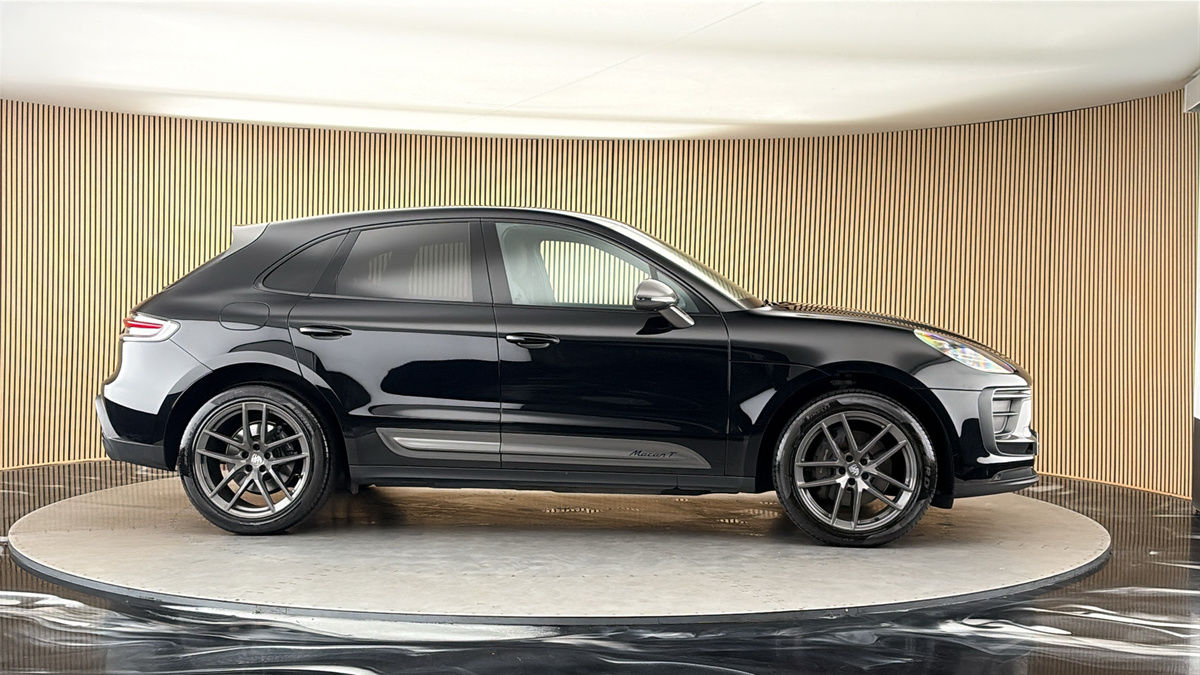 More views of Porsche Macan