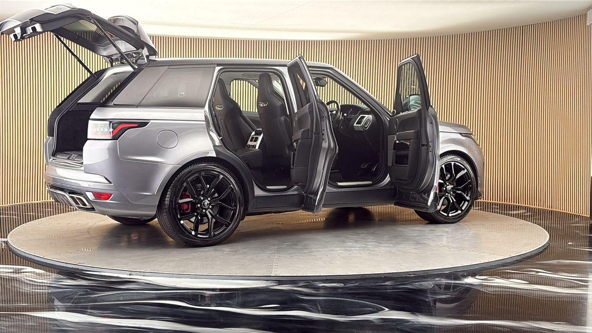 More views of Land Rover Range Rover Sport